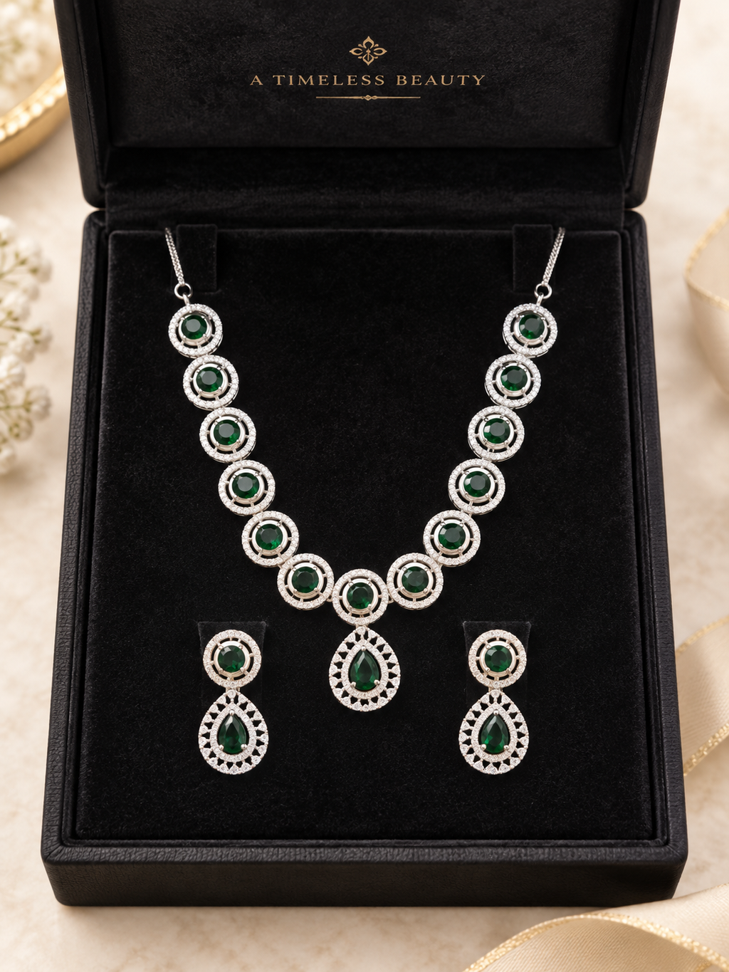 Emerald Green Halo Necklace & Earrings Set – Elegant Silver-Tone Jewellery