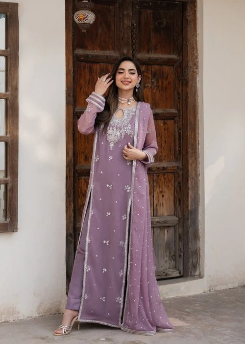 Chiffon Pishwas Embroidered 3pc - Partywear Collection