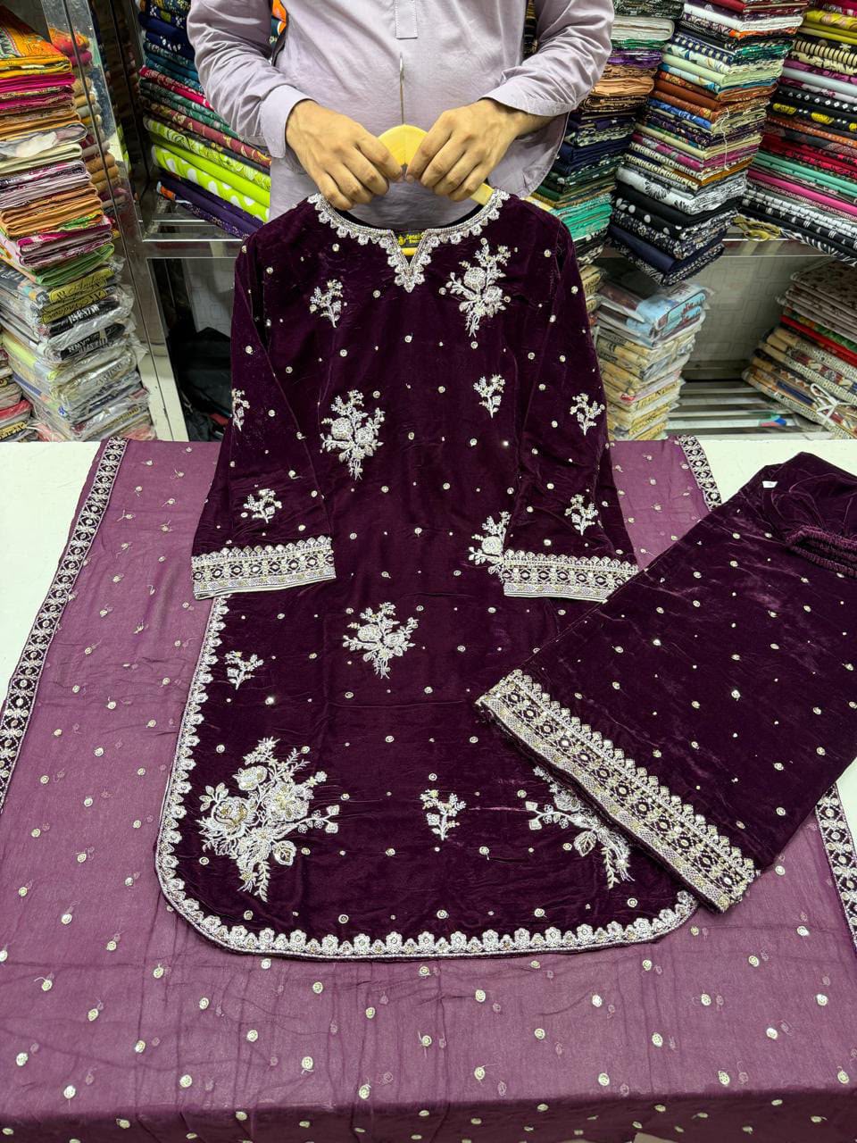 Pure Velvet 3-Piece Embroidered Suit | Thread & Sequence Work | Velvet Plazo + Chiffon Dupatta 2315