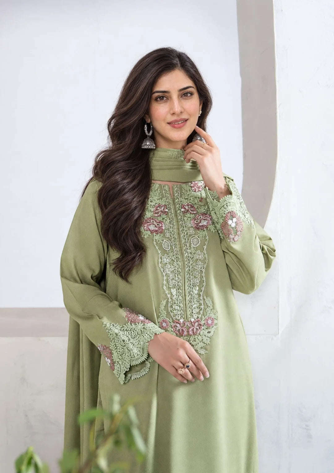 Back view of green winter suit and coordinated shawl