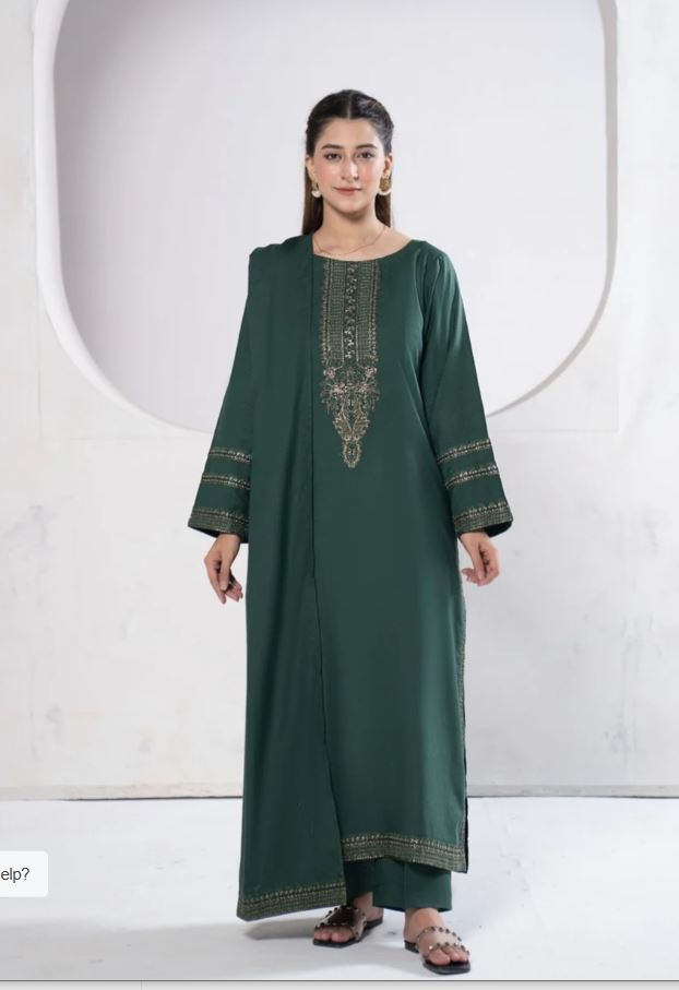 Full-length deep green embroidered winter suit with matching trousers and shawl